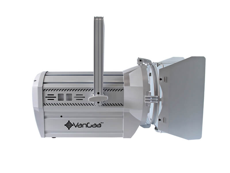 Motorize Electromotion Focus High CRI 97 Leistungsstarker DMX 400W Spot LED-Fresnel-Scheinwerfer für Studio